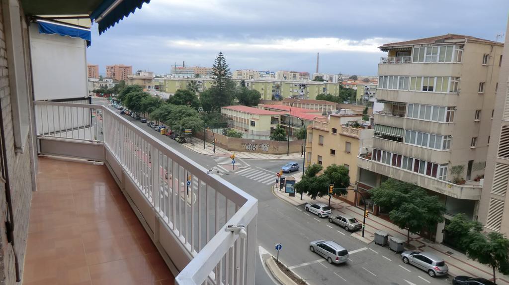 Apartamento Huelin Малага Экстерьер фото